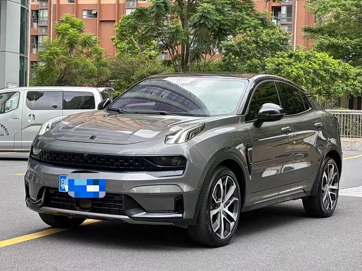 Lynk & Co 05