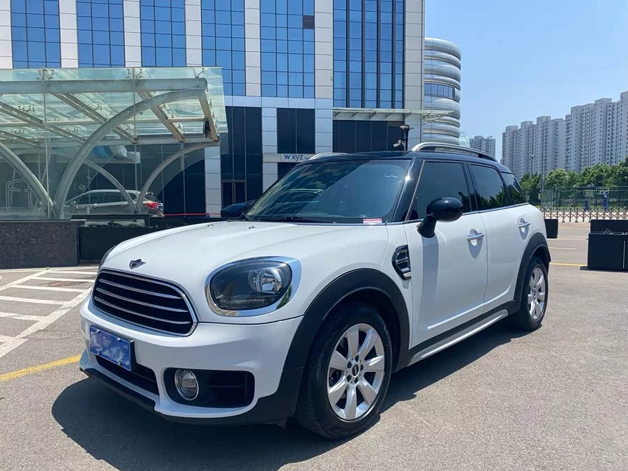 MINI COUNTRYMAN