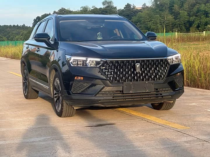 FAW Besturn T77