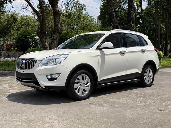 BAIC S50