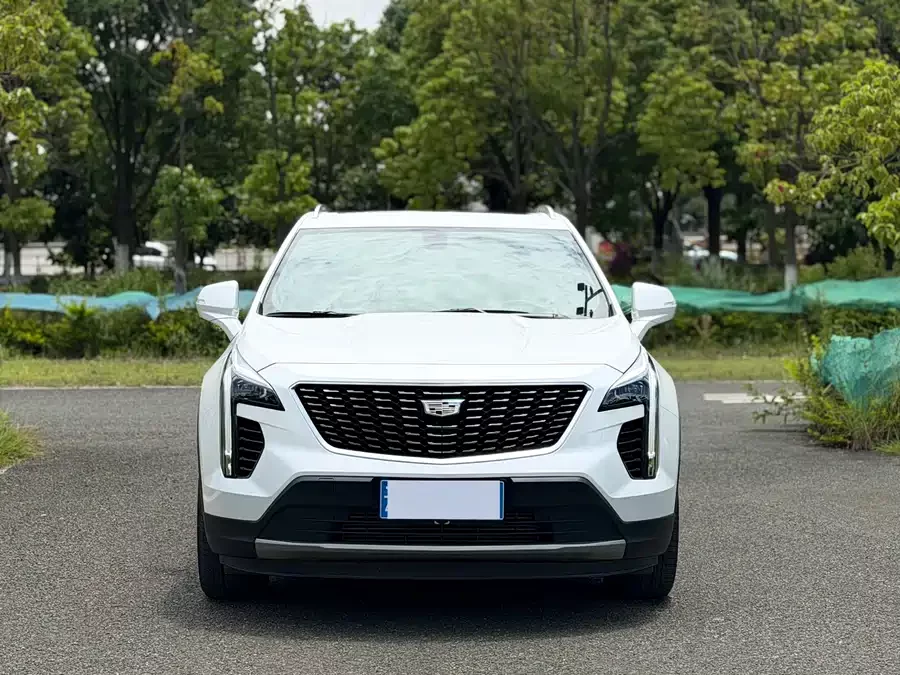 Cadillac XT4