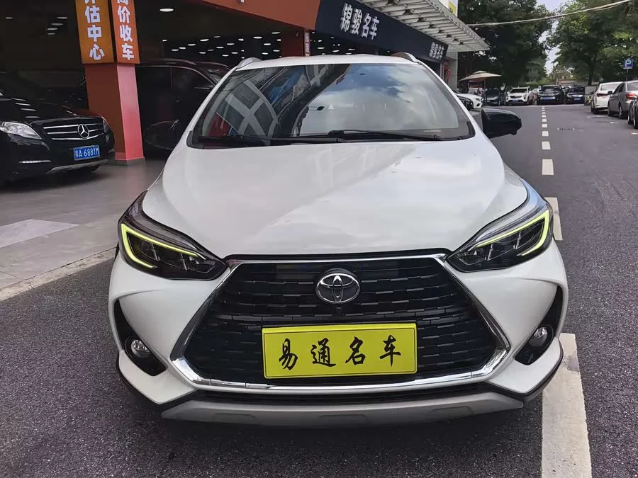 Toyota YARiS L