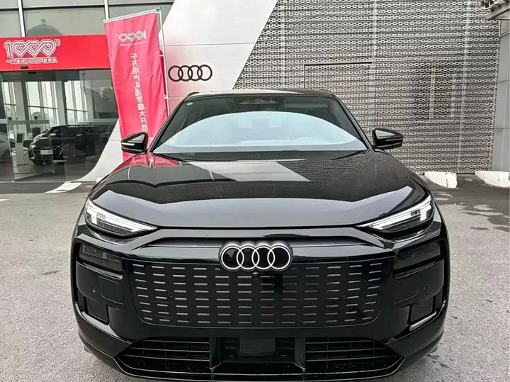 Audi Q6L e-tron