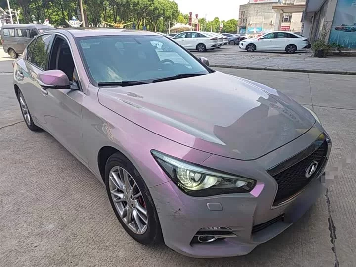 Infiniti Q50L