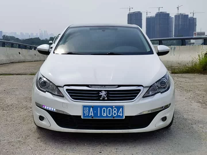 Peugeot 308S