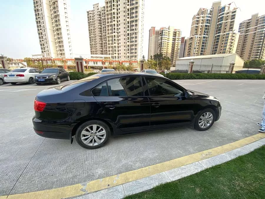 Volkswagen Sagitar