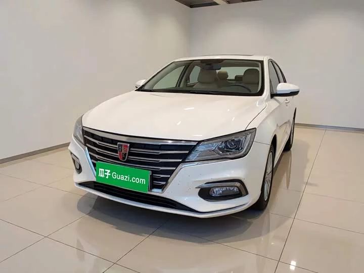 Roewe i5