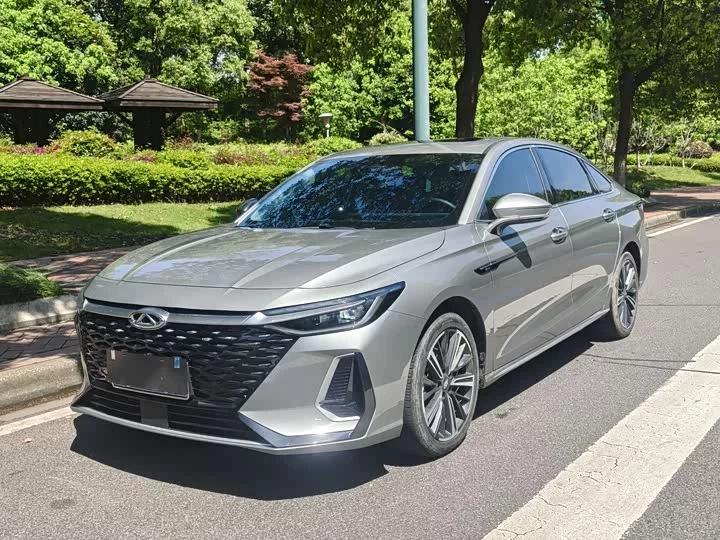Chery Arrizo 8