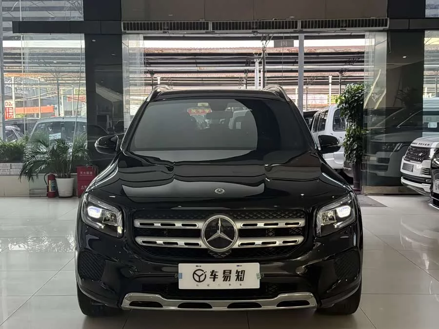 Mercedes Benz GLB