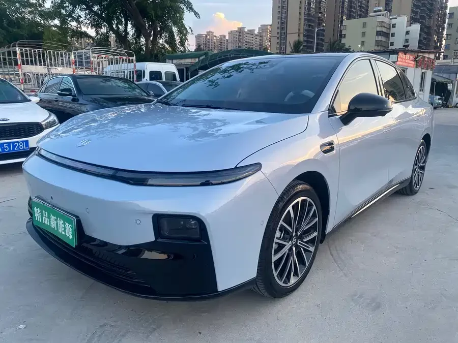 Leapmotor B01