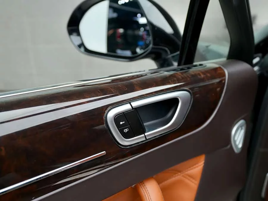 Bentley Flying Spur
