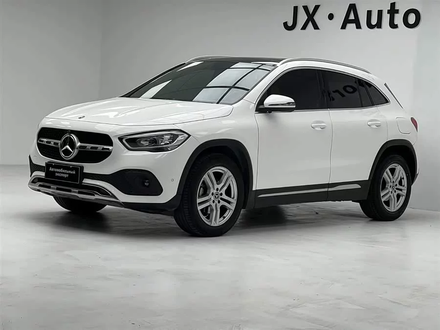 Mercedes Benz GLA