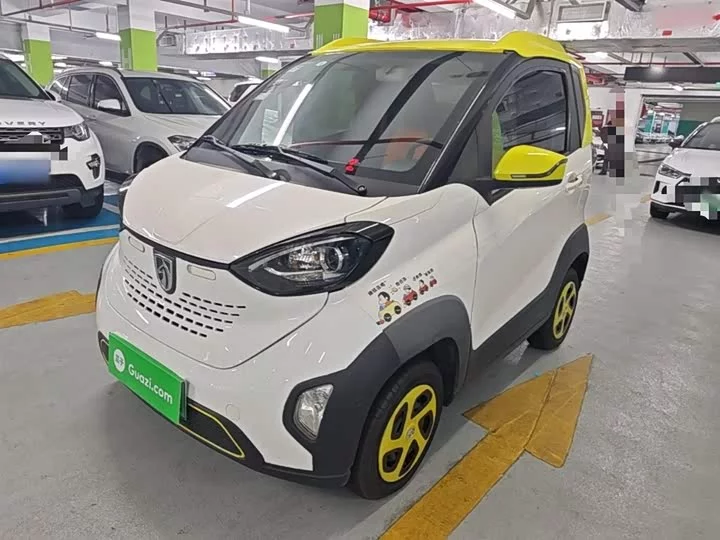 Baojun E100