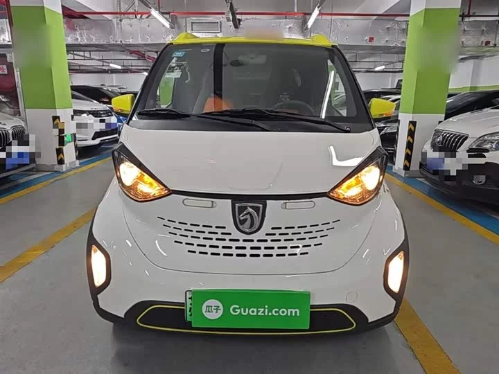 Baojun E100