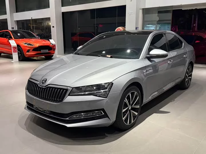 Skoda SuperB
