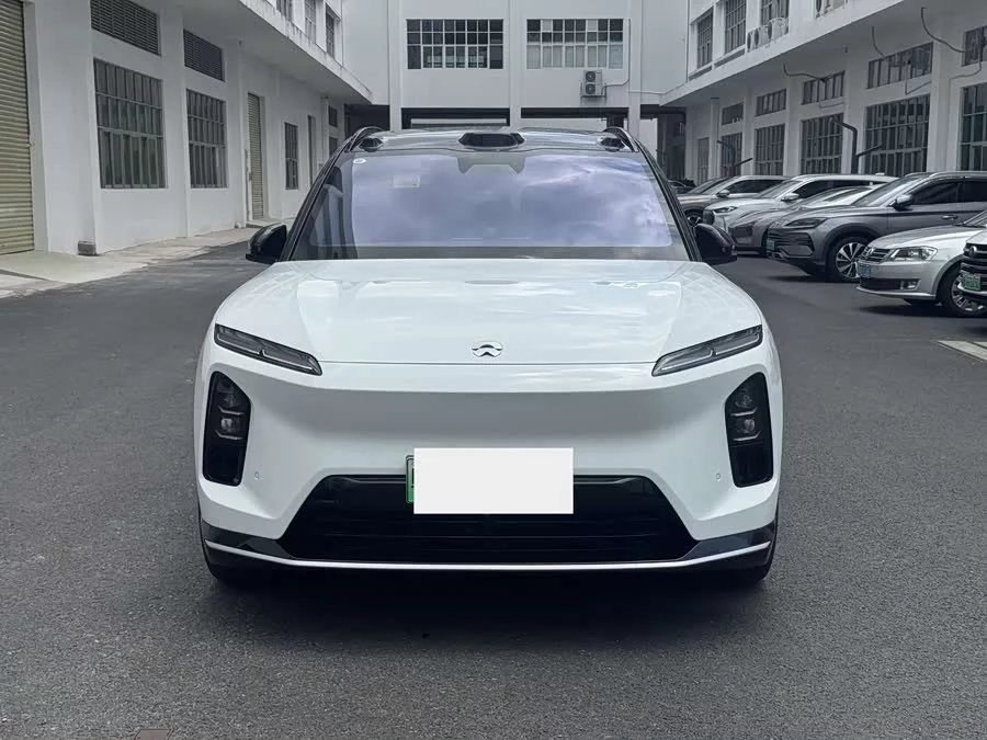 NIO ES6