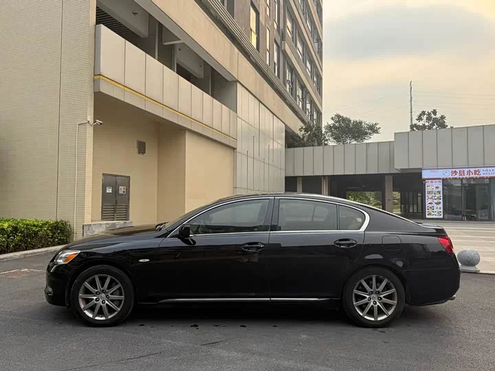 Lexus GS