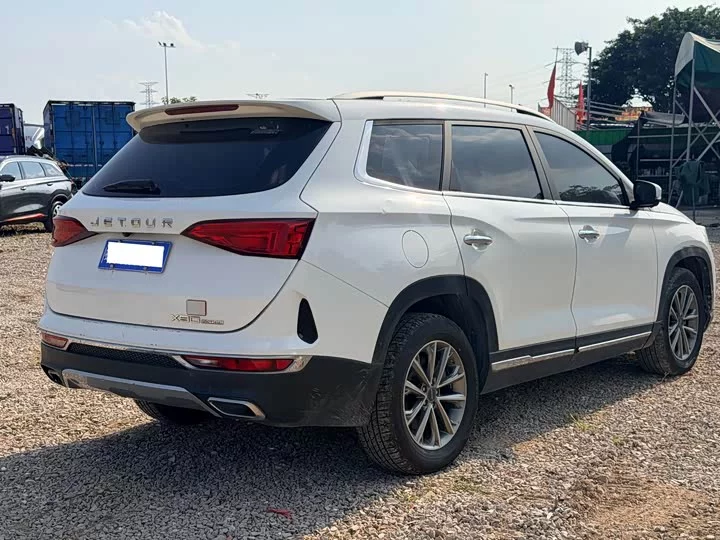 Jetour X90
