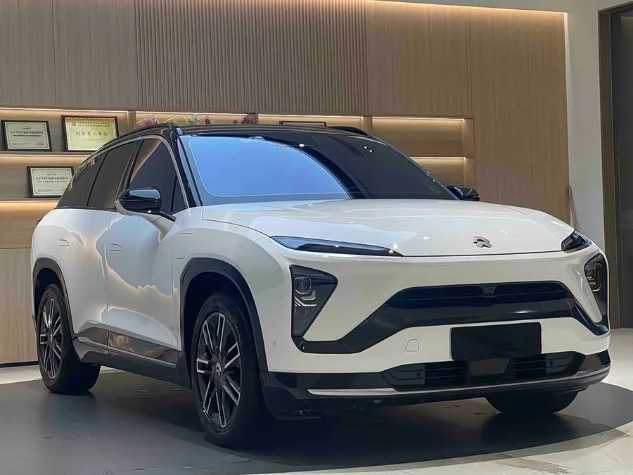 NIO ES6