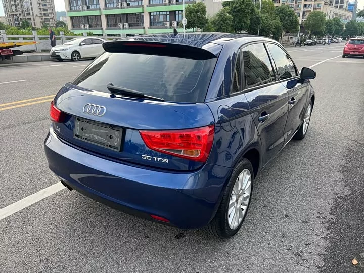 Audi A1