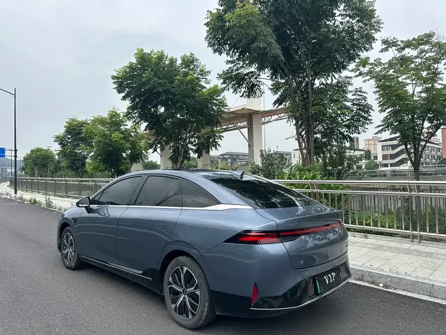 Xpeng P5
