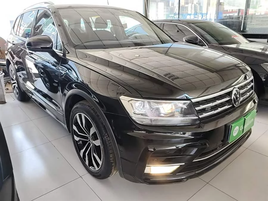 Volkswagen Tiguan L