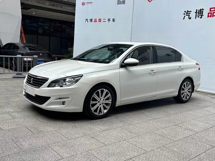 Peugeot 408