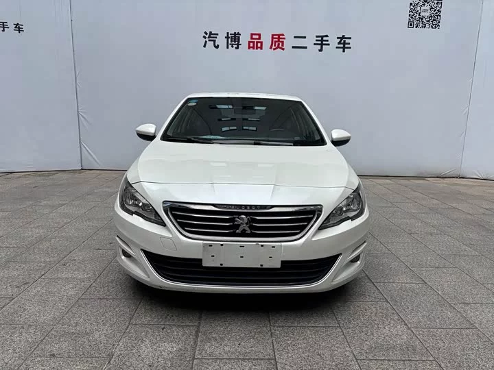 Peugeot 408