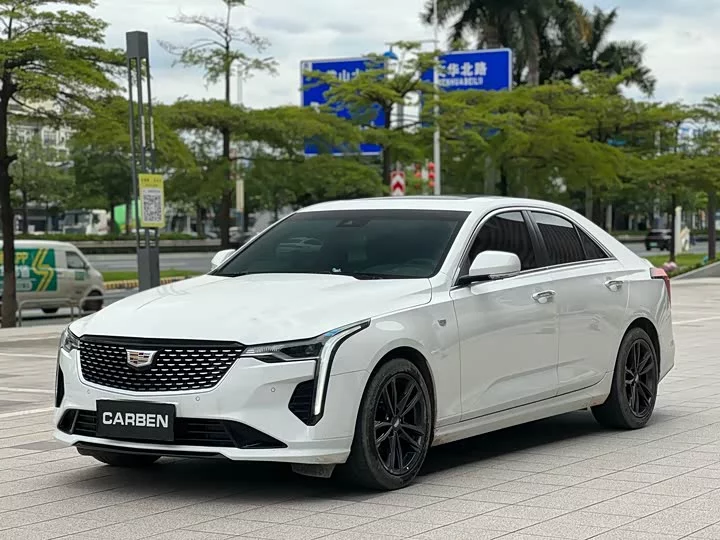 Cadillac CT4