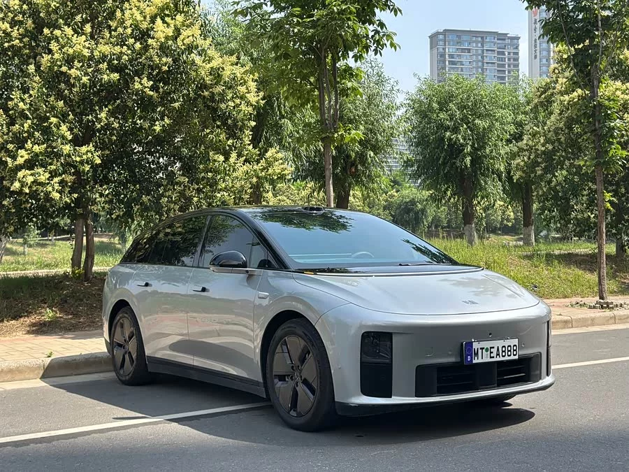 Li Auto i6