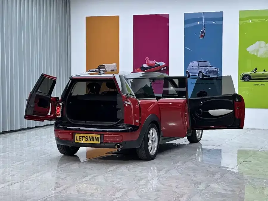 MINI CLUBMAN