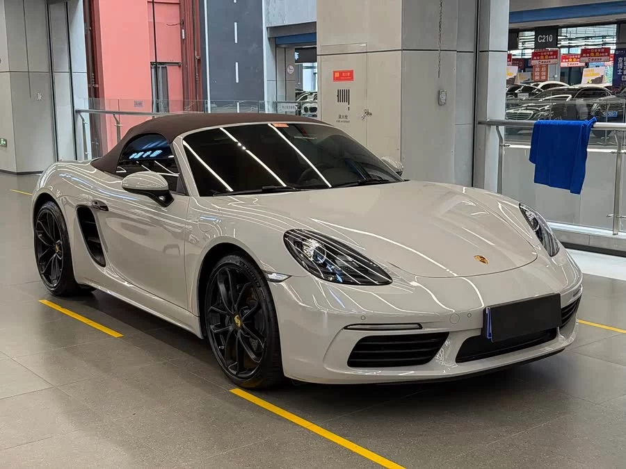 Porsche 718