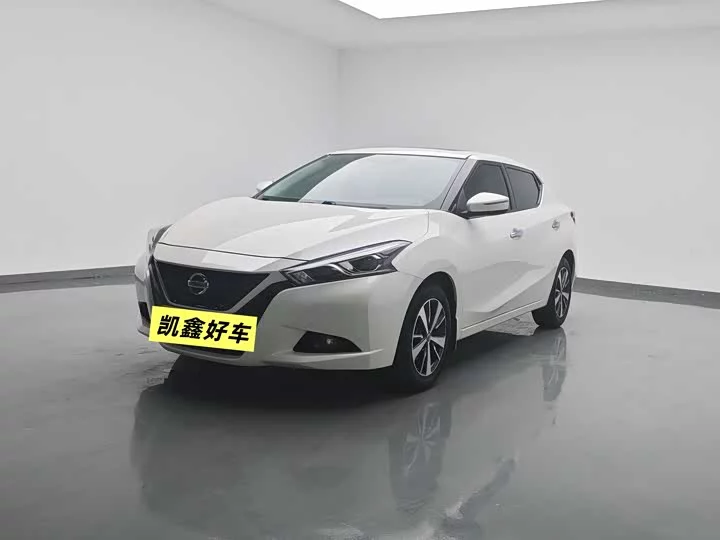 Nissan bluebird