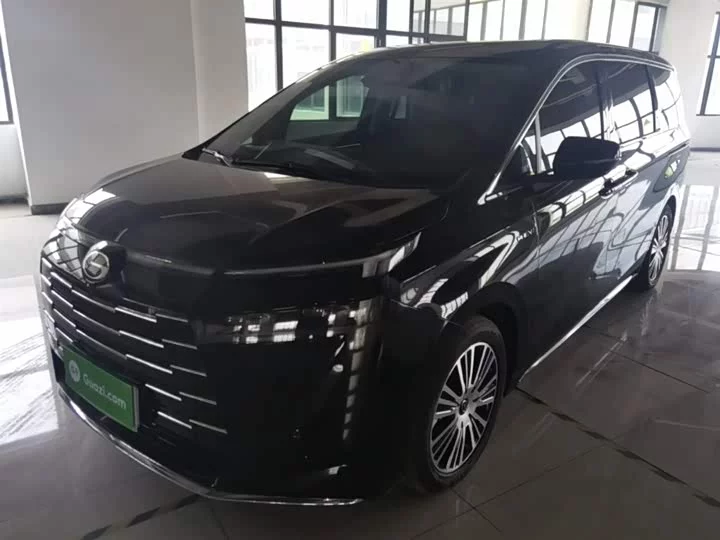 GAC Trumpchi E8 PHEV