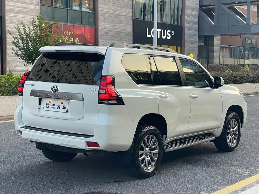 Toyota Prado