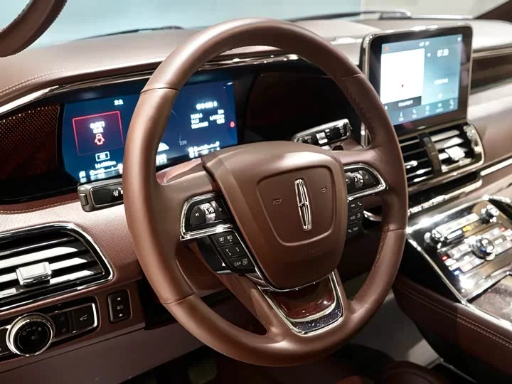 Lincoln pilot