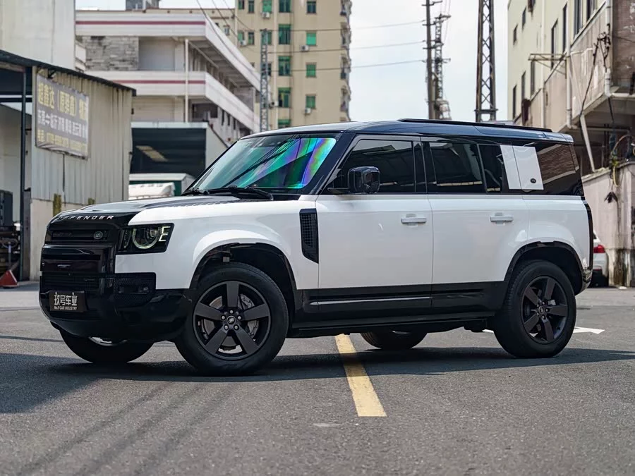 Land Rover guard