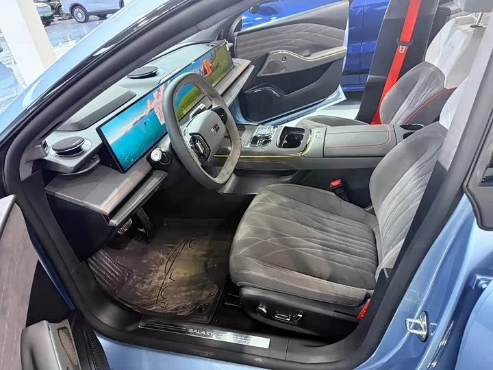 Geely Galaxy E8