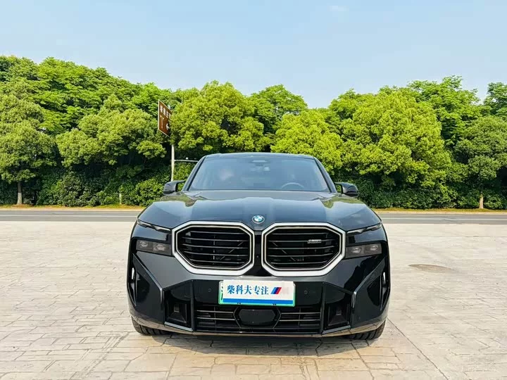 BMW XM
