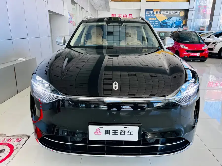 AITO Wenjie M9