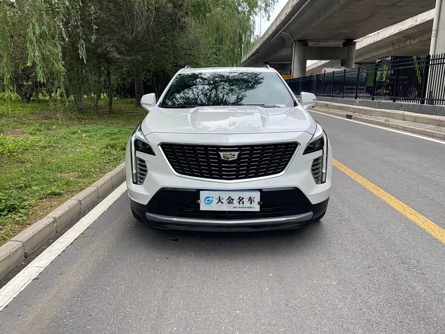 Cadillac XT4