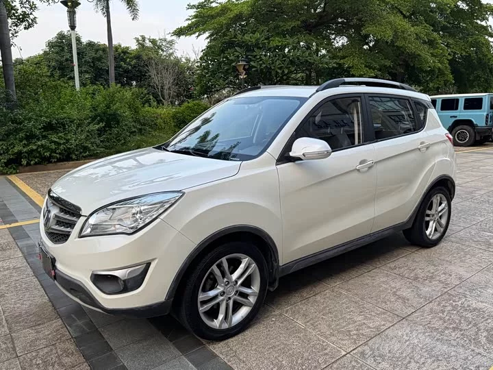 Changan CS35