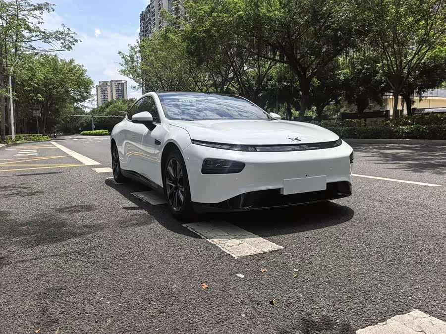 Xpeng P7