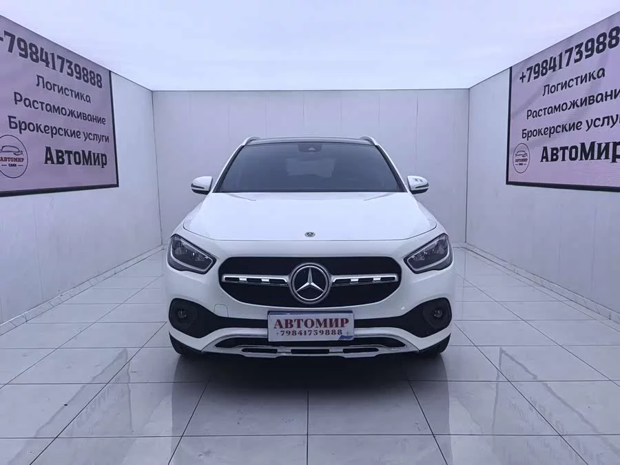 Mercedes Benz GLA