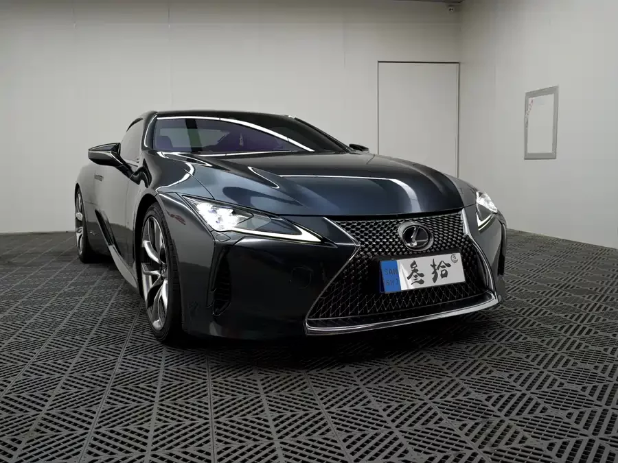 Lexus LC
