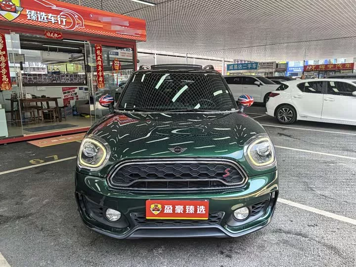 MINI COUNTRYMAN