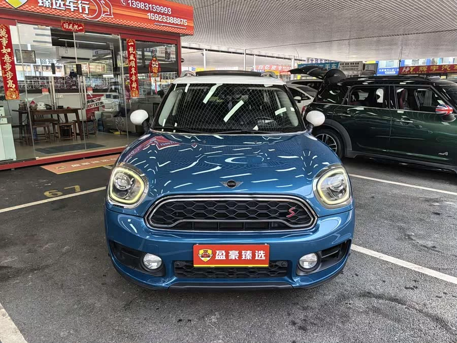 MINI COUNTRYMAN