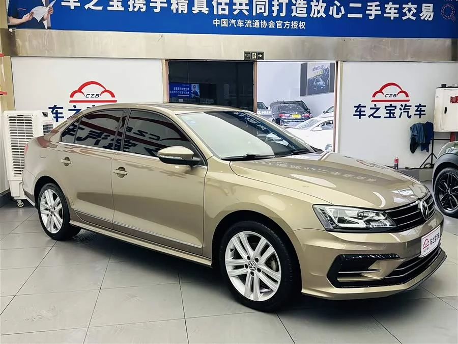 Volkswagen Sagitar