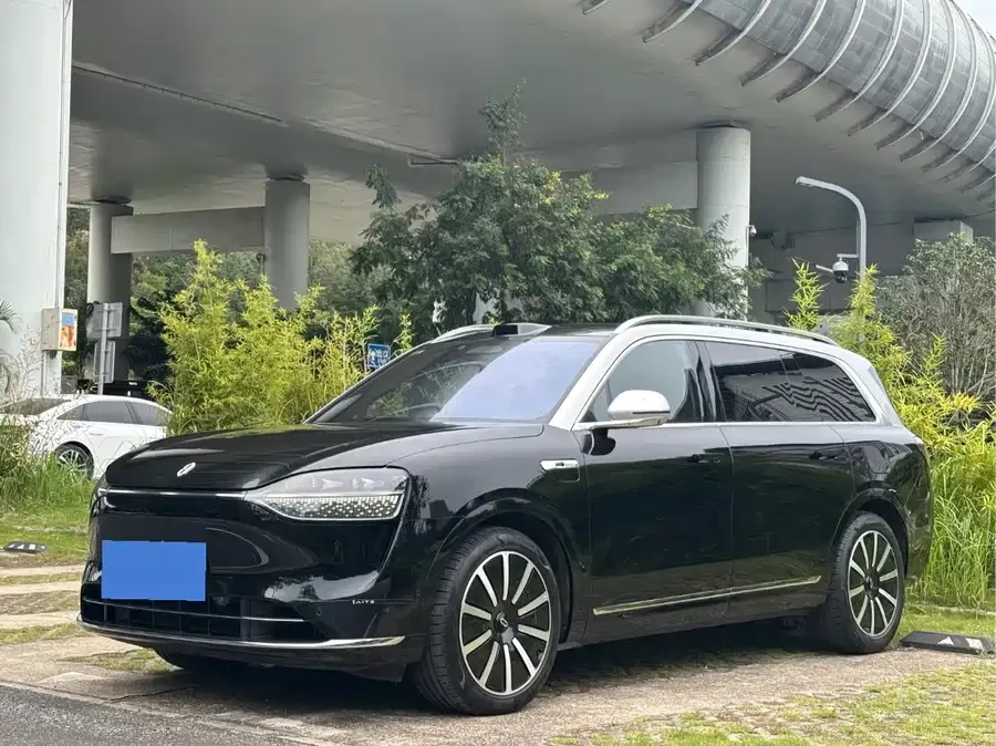 AITO Wenjie M9