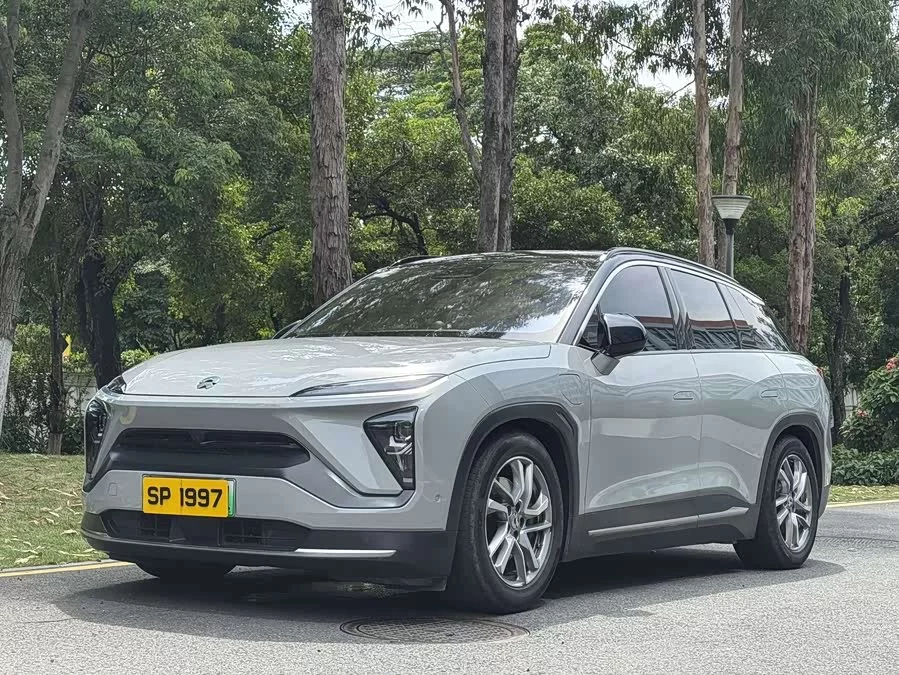 NIO ES6